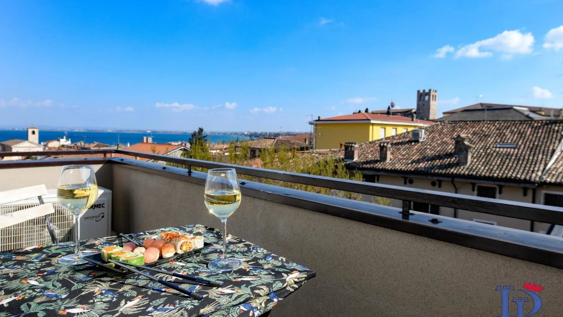 Desenzanoloft Official Partner Marriott Homes & Villas - Smiling In Desenzano Lake View Desenzano del Garda 0*,  Italien