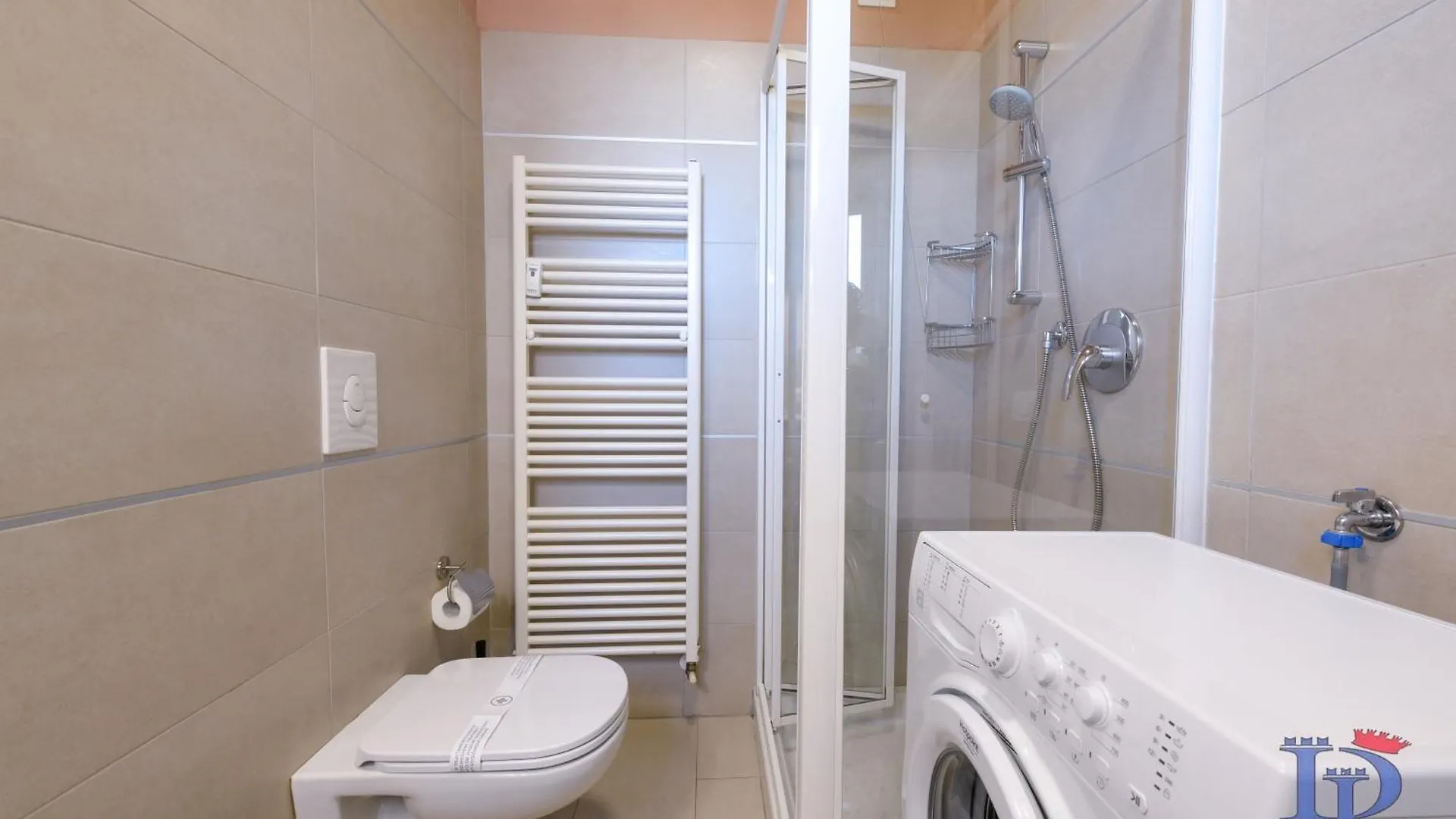 Desenzanoloft Official Partner Marriott Homes & Villas - Smiling In Desenzano Lake View Desenzano del Garda 0*,